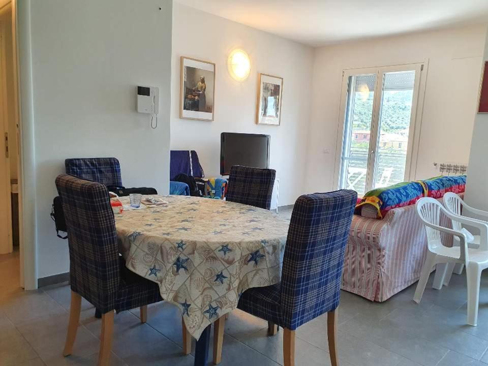 Casa Di Clara Appartement San Bartolomeo Al Mare Buitenkant foto