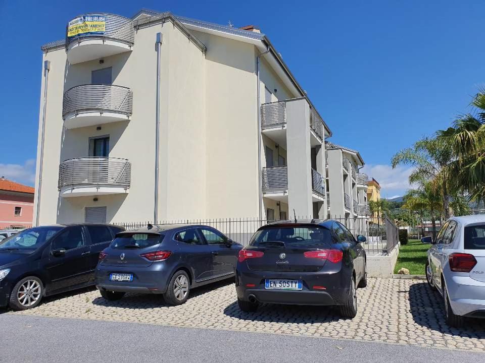 Casa Di Clara Appartement San Bartolomeo Al Mare Buitenkant foto